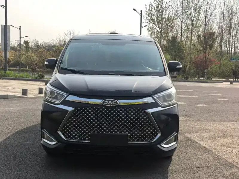 JAC Refine M6, 2018