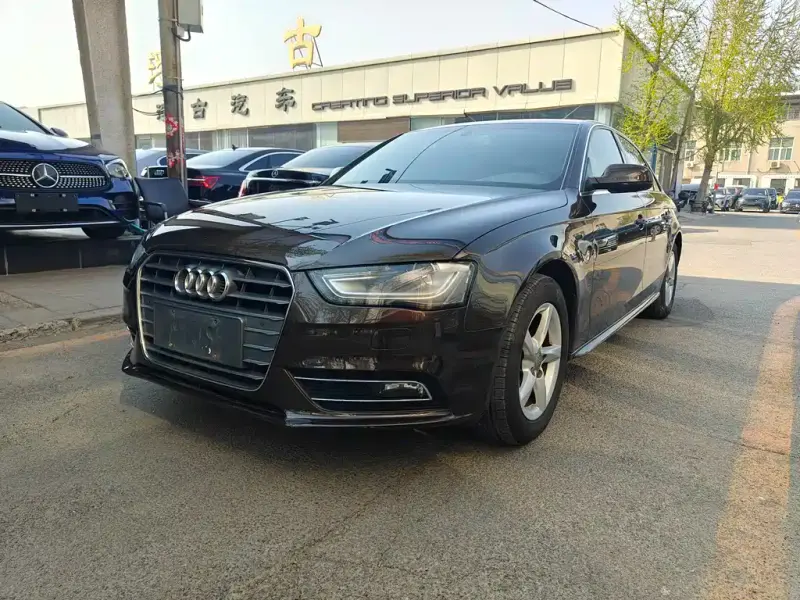 Audi A4L, 2014
