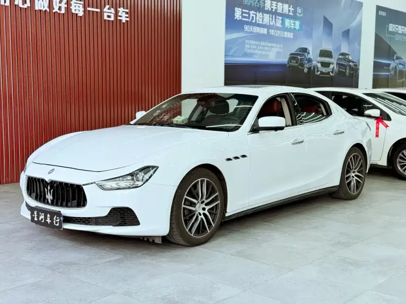 Maserati Ghibli, 2016 — фото 1