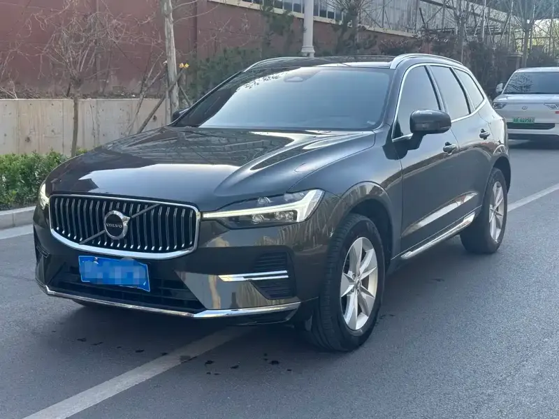 Volvo XC60, 2021 — фото 1