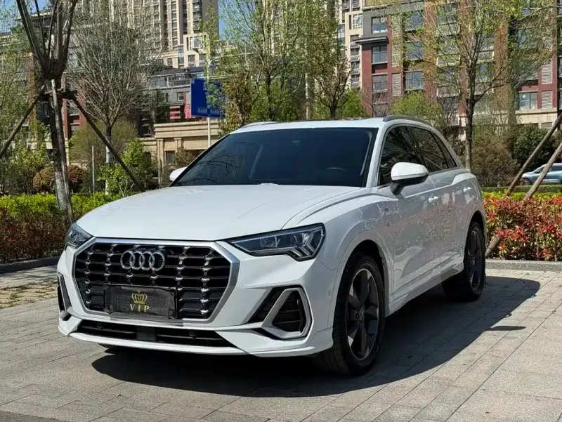 Audi Q3, 2022