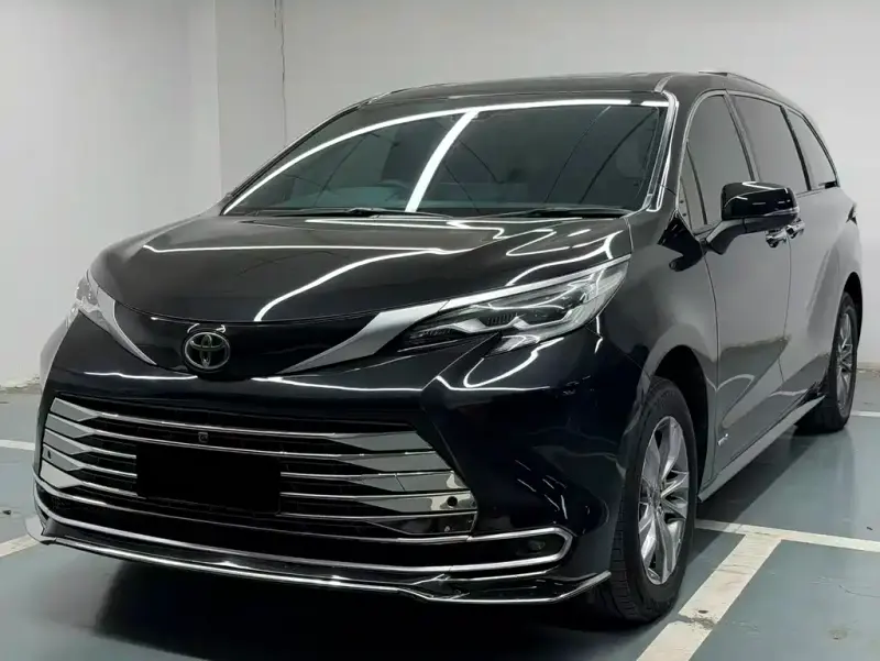 Toyota Sienna, 2024