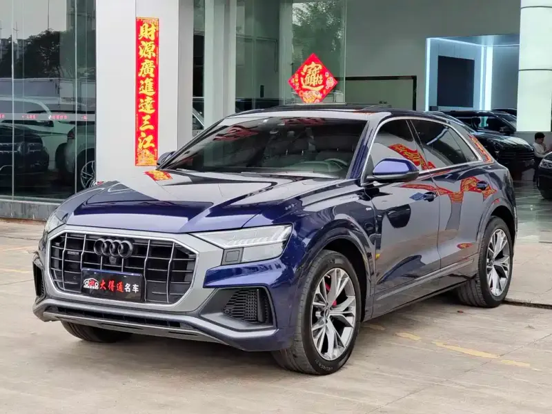 Audi Q8, 2022