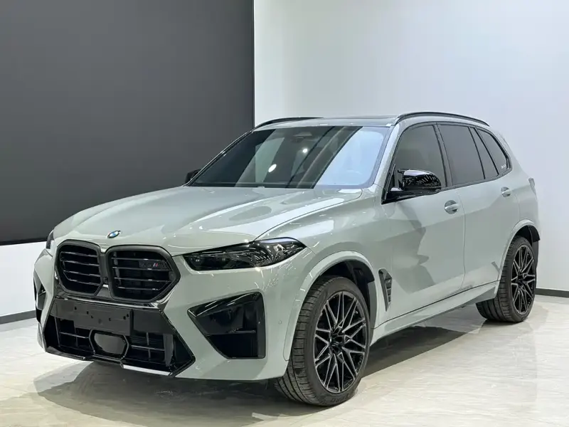 BMW X5 M, 2025