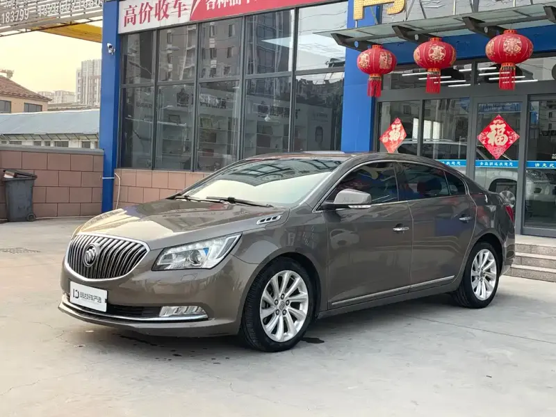 Buick LaCrosse, 2013 — фото 1