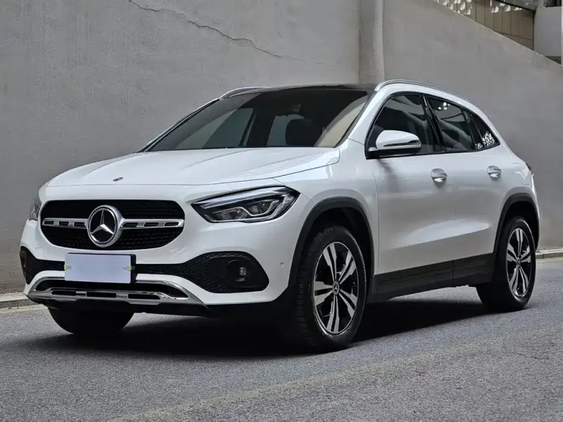 Mercedes-Benz GLA, 2021