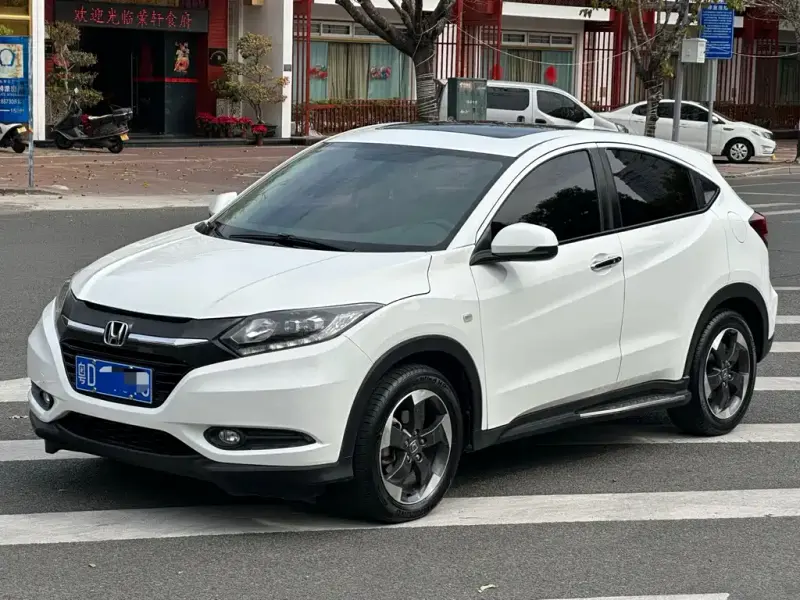 Honda Vezel, 2017 — фото 1