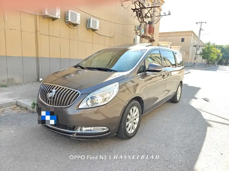 Buick GL8, 2015