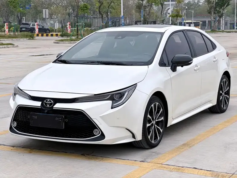 Toyota Levin, 2020 — фото 1