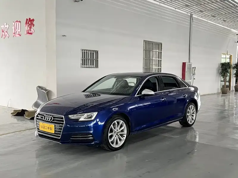 Audi A4L, 2018