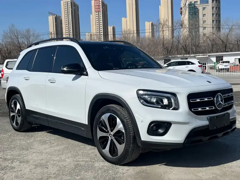 Mercedes-Benz GLB, 2020
