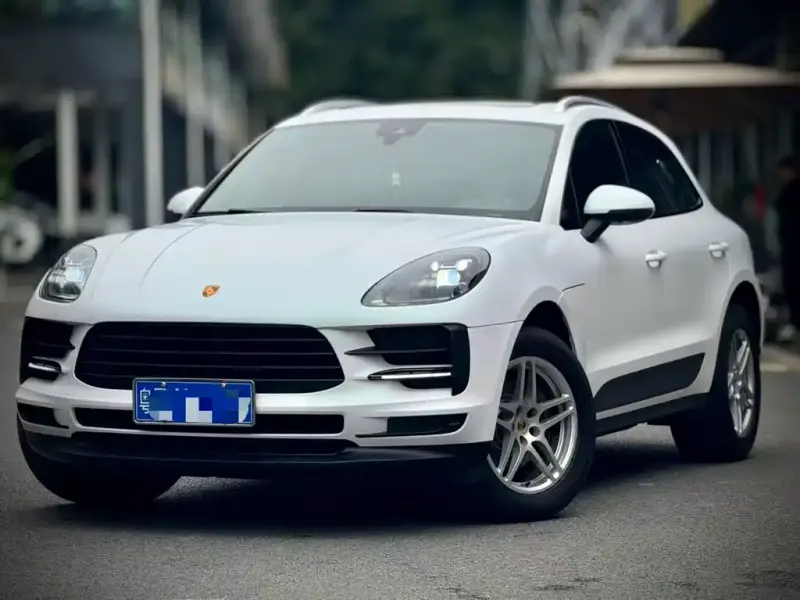 Porsche Macan, 2021 — фото 1