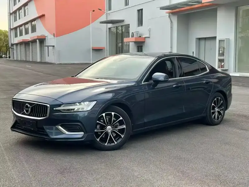 Volvo S60, 2021