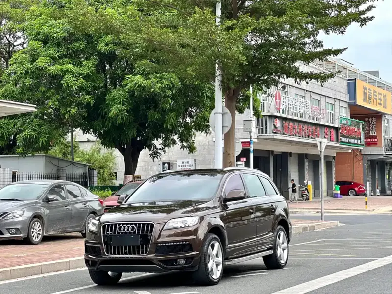 Audi Q7, 2015 — фото 1