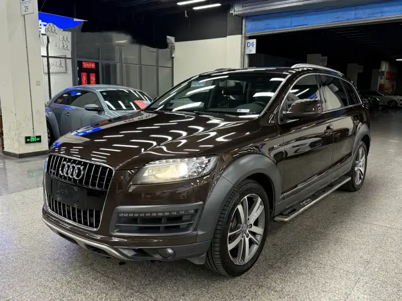 Audi Q7, 2015 — фото 1