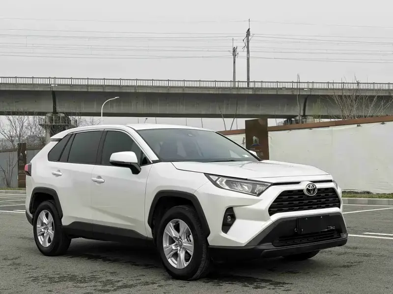 Toyota RAV4, 2024