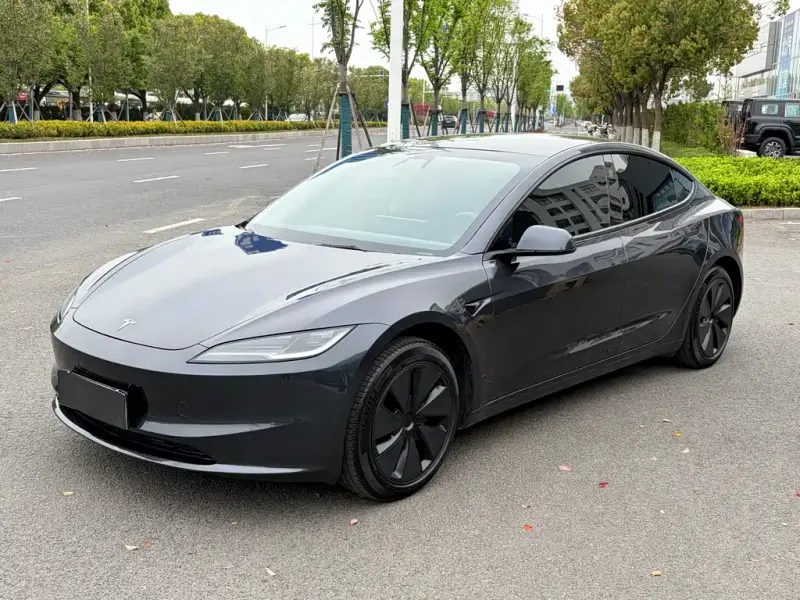 Tesla Model 3, 2024 — фото 1