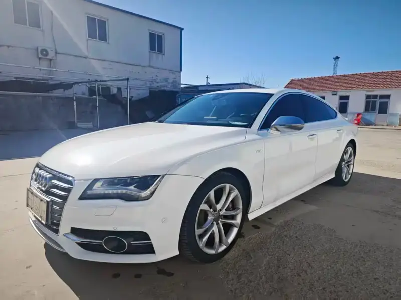 Audi S7, 2013
