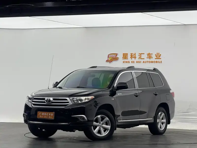 Toyota Highlander, 2013 — фото 1