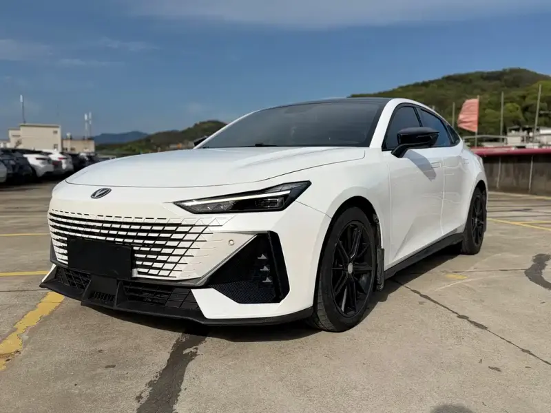 Changan UNI-V, 2022