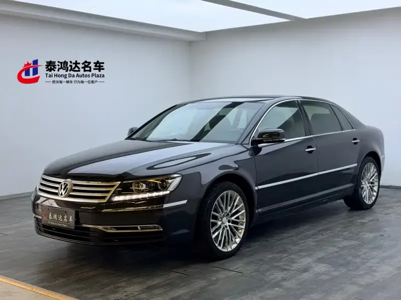 Volkswagen Phaeton, 2013