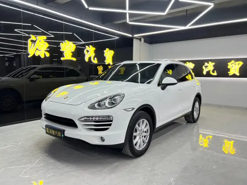 Porsche Cayenne, 2012