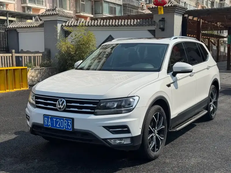 Volkswagen Tiguan L, 2020