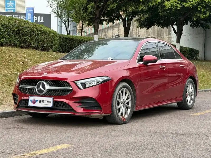 Mercedes-Benz A-Class, 2022 — фото 1