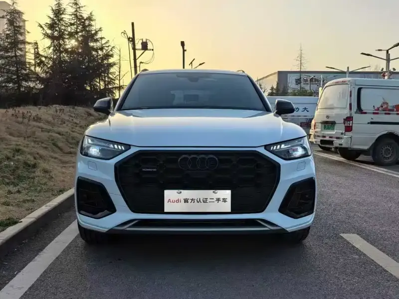 Audi Q5L, 2024