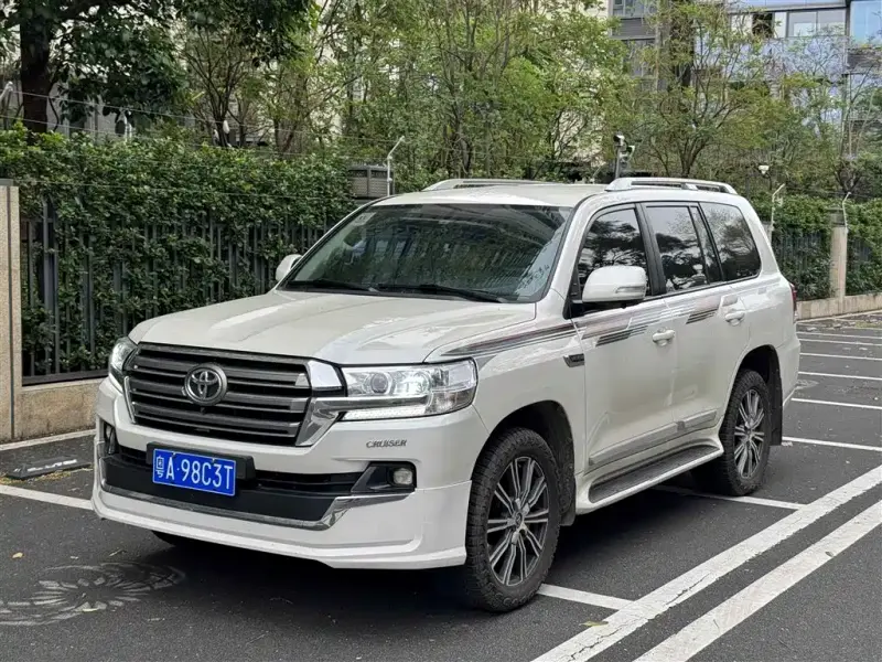 Toyota Land Cruiser, 2018