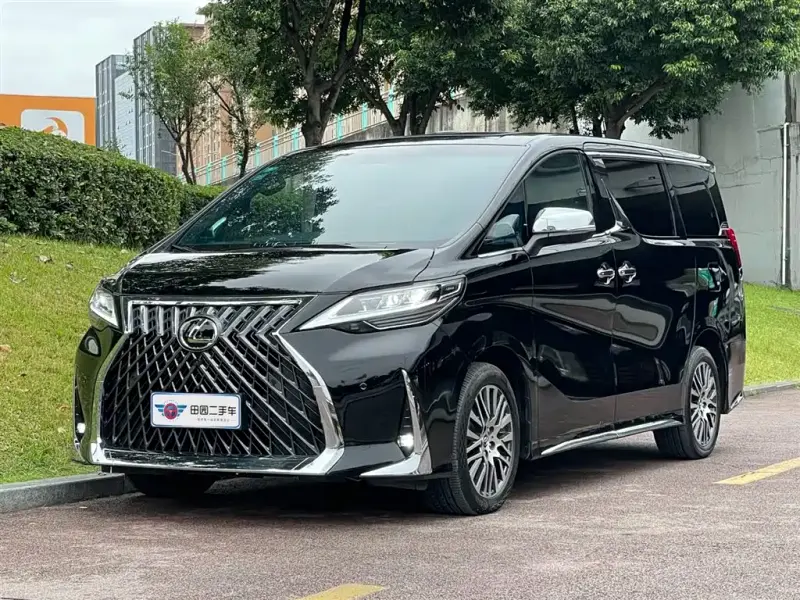 Toyota Alphard, 2018