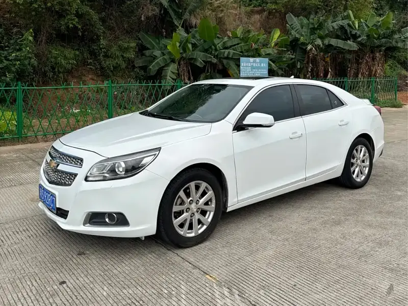 Chevrolet Malibu, 2015