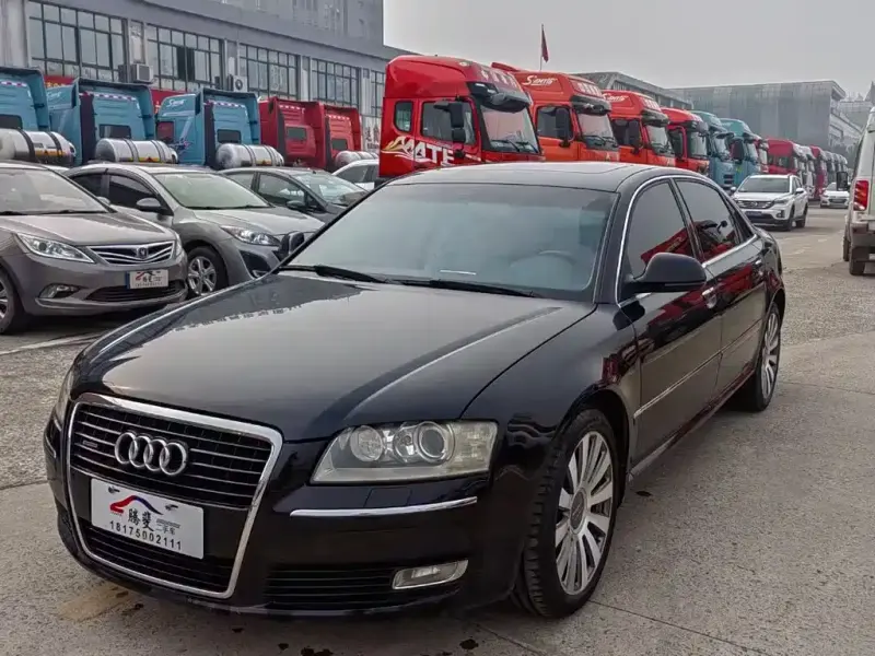 Audi A8, 2010