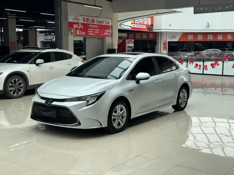 Toyota Levin, 2021 — фото 1