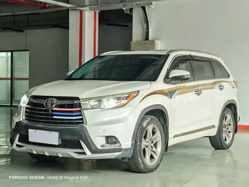Toyota Highlander, 2015