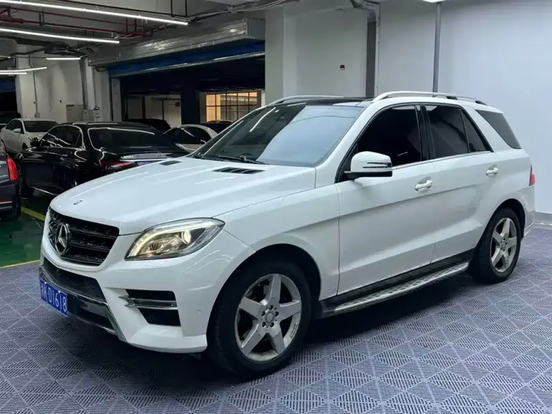 Mercedes-Benz M-Class, 2015