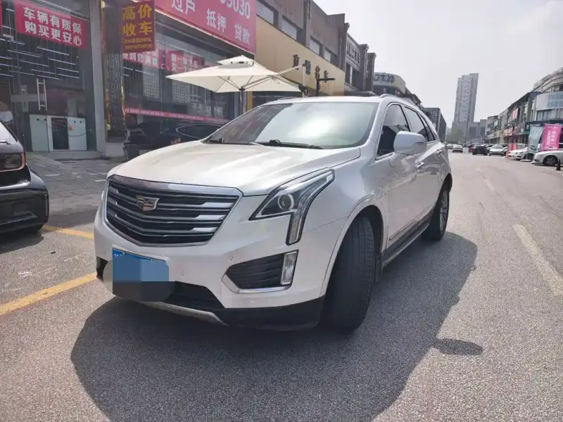 Cadillac XT5, 2016
