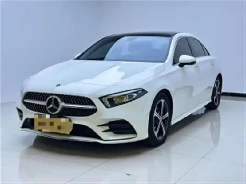 Mercedes-Benz A-Class, 2023 — фото 1