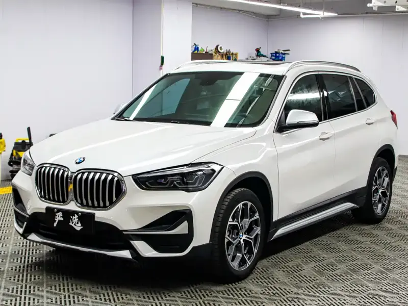 BMW X1, 2022 — фото 1