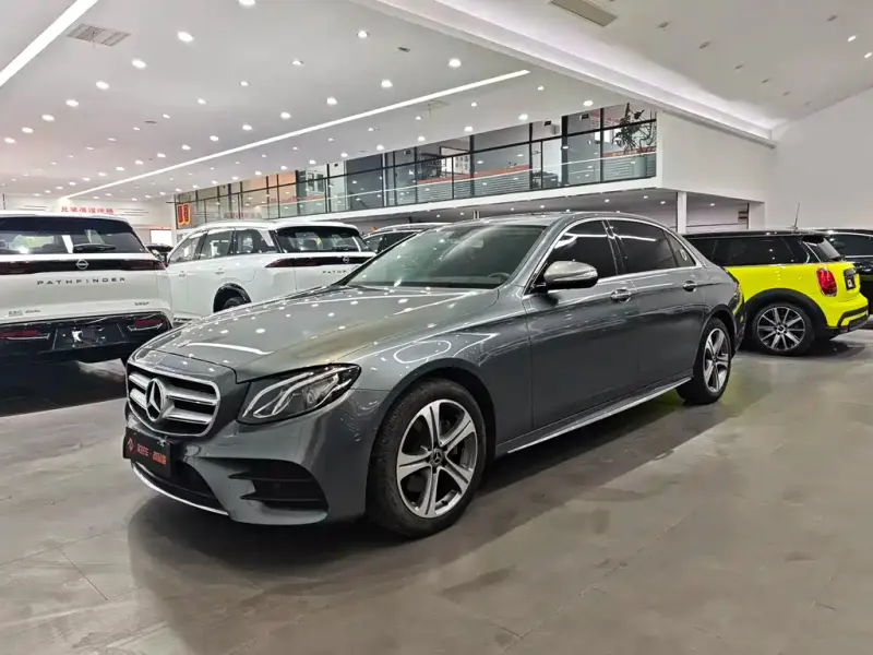 Mercedes-Benz E-Class, 2018 — фото 1
