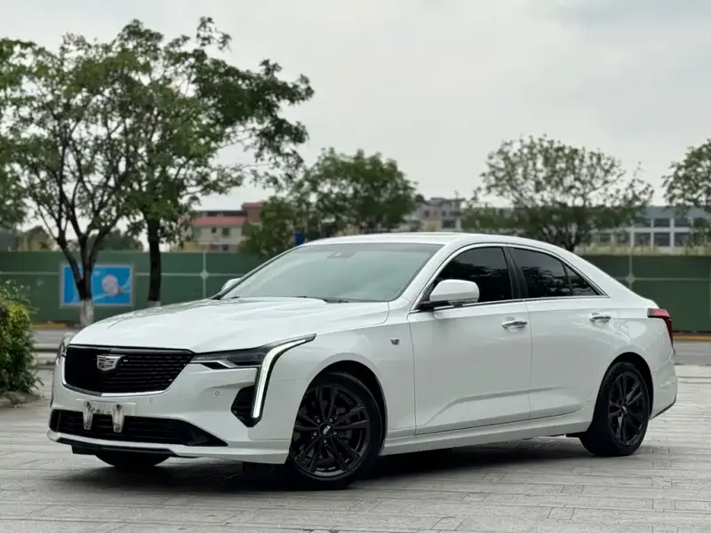 Cadillac CT4, 2021