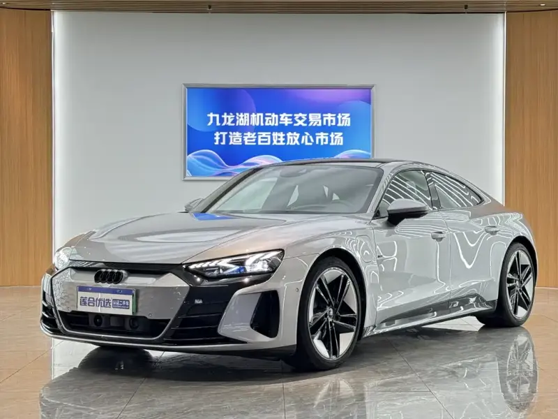 Audi e-tron GT, 2024