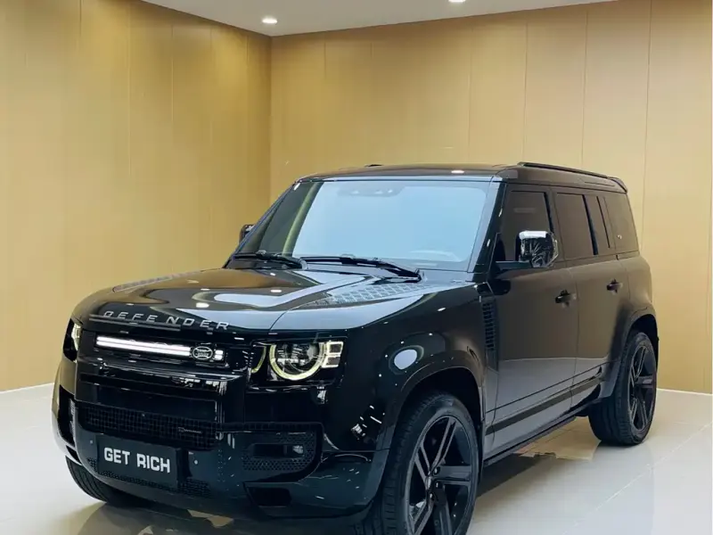 Land Rover Defender, 2023
