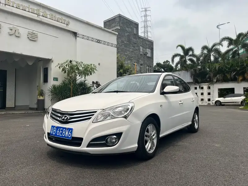 Hyundai Elantra, 2014 — фото 1