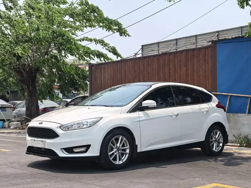 Ford Focus, 2015