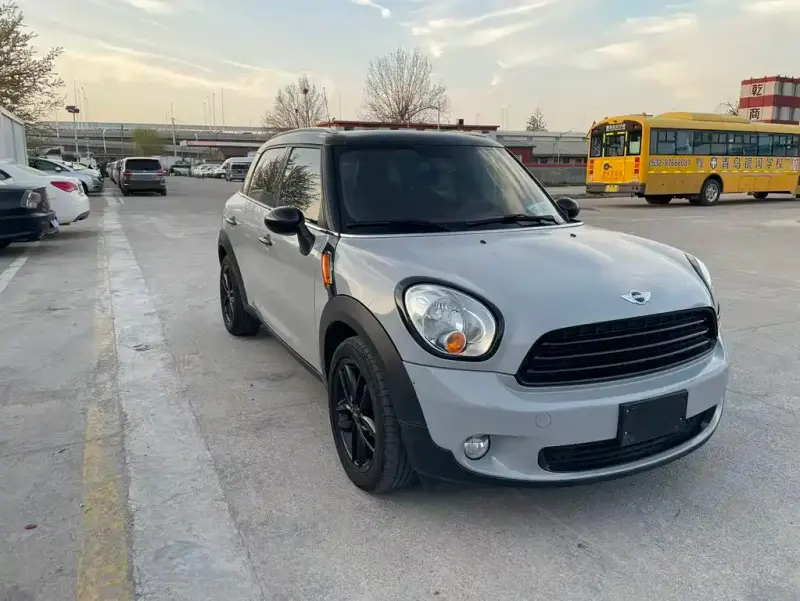 MINI Countryman, 2013