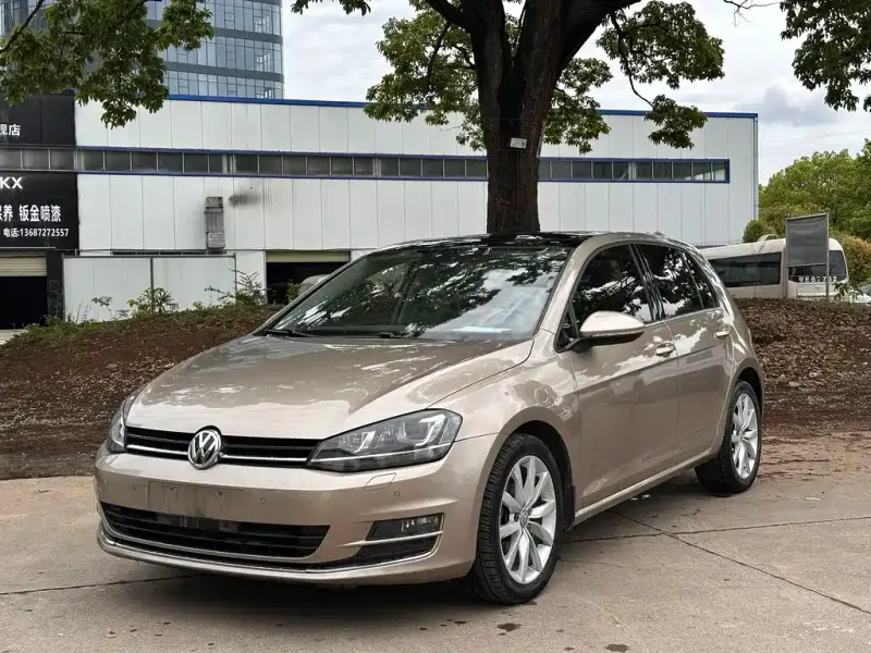 Volkswagen Golf, 2015