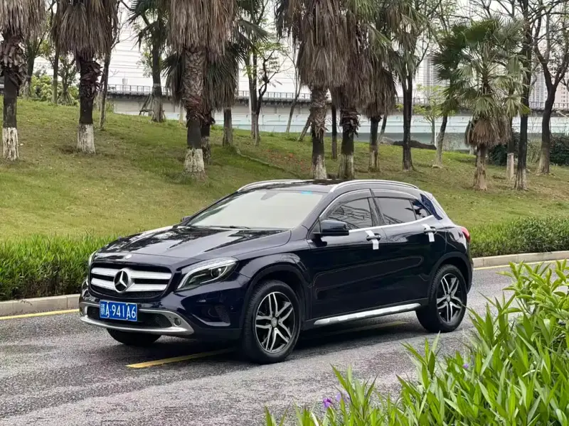 Mercedes-Benz GLA, 2016
