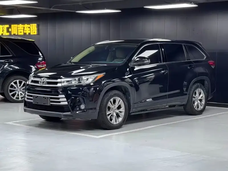 Toyota Highlander, 2019 — фото 1