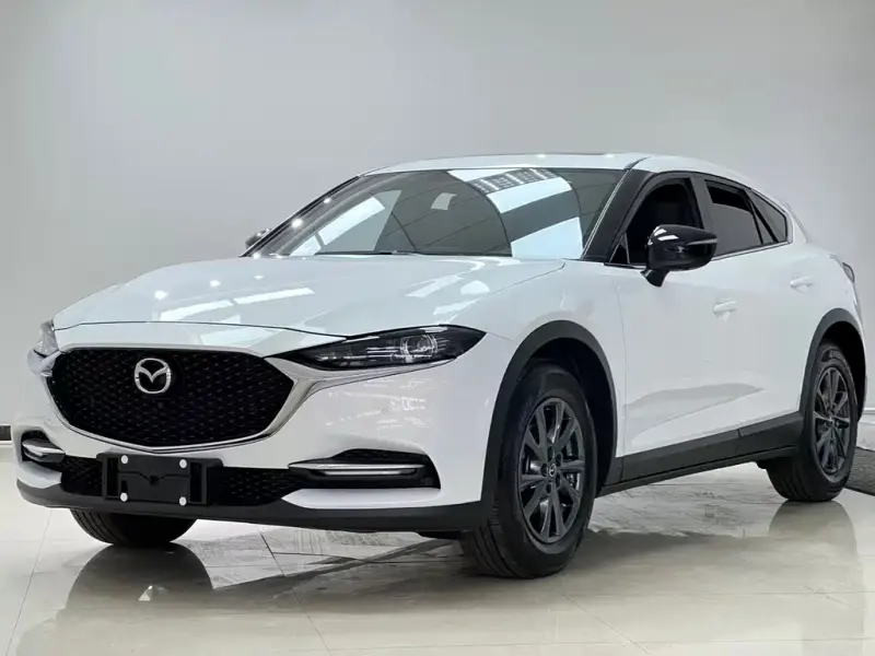 Mazda CX-4, 2023